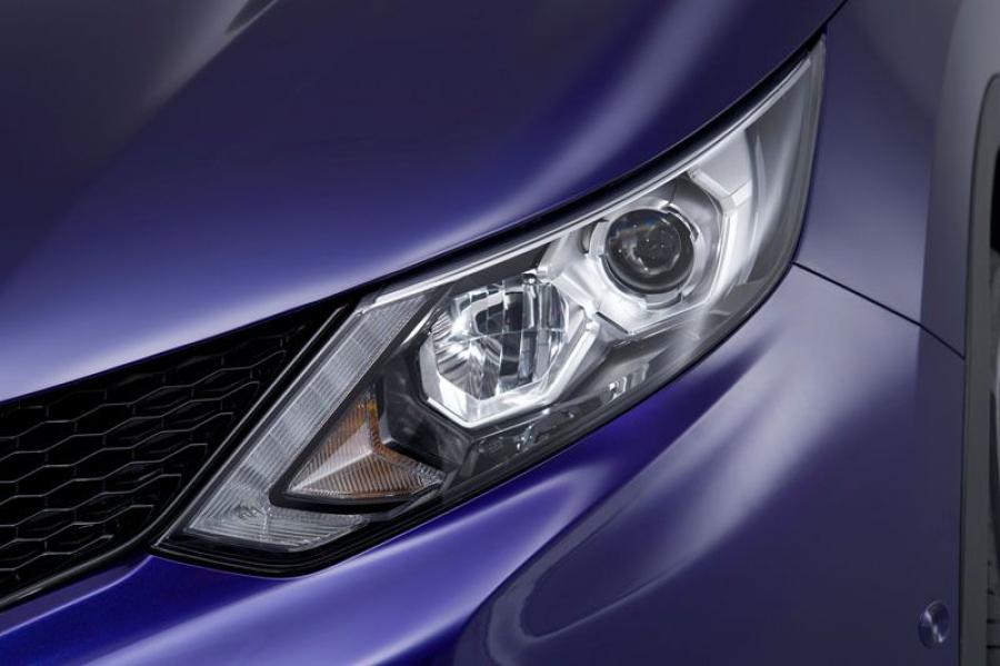  Nissan Qashqai 2014 года  (фото 11 из 64)